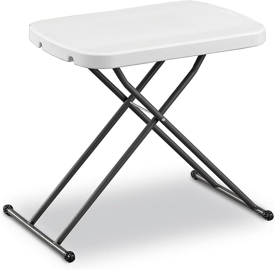 STAPLES 470949 6-Ft Fold in Half Folding Table